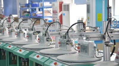 杜肯超声波焊接机电路板烧毁后，你的设备会“报警”吗？